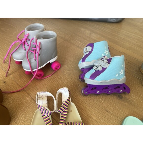 American Girl 18" Doll Shoes Boots Sandals Roller Skates Lot of 10 Pairs Sets - Picture 4 of 6